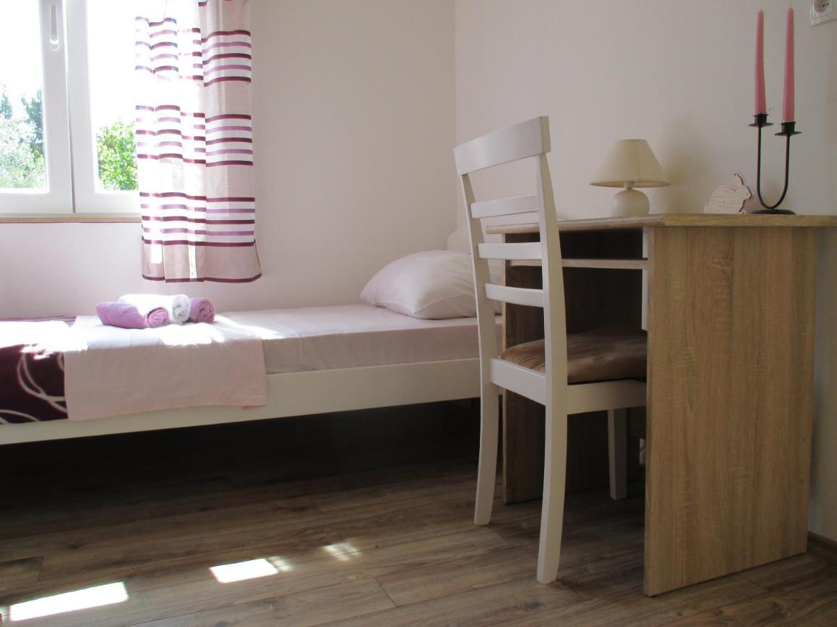 Apartment Near Center,Beach,Bus +Free Parking Zadar Exteriör bild